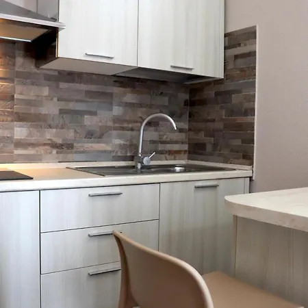 13 Garden Konukevi 3*